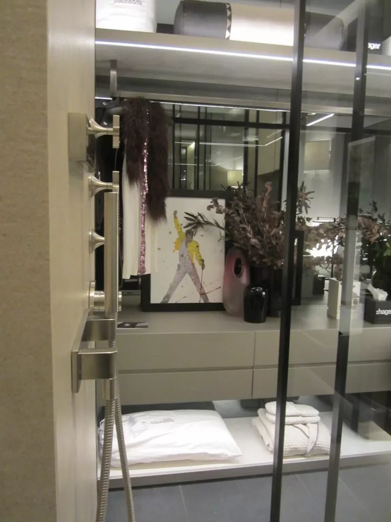 Baño en Master queen de Espacio Hager Sistemas