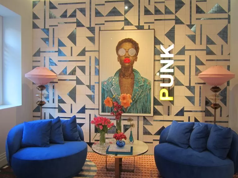 Punk Revolution, de Miriam Alia