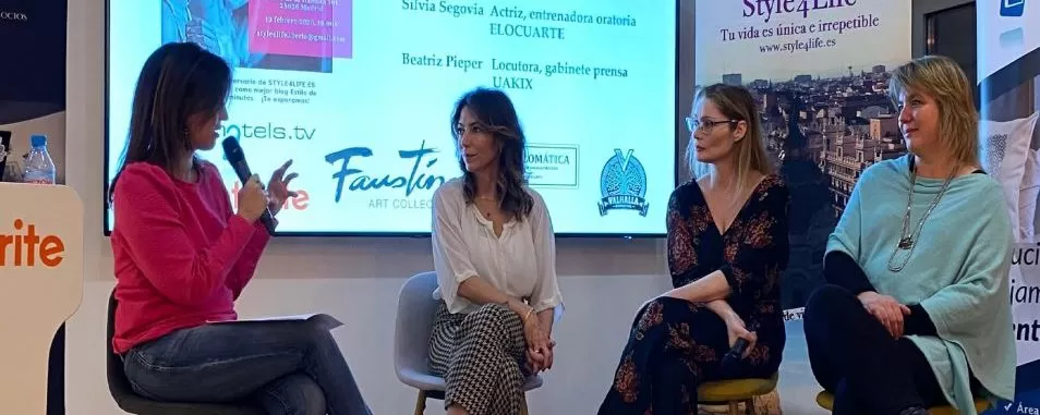 Coloquio de mujeres durante un evento de STYLE 4 LIFE