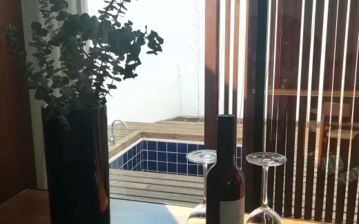 L'and Vineyards