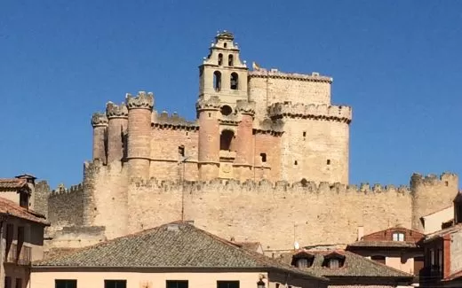 Vista de Turégano y su castillo