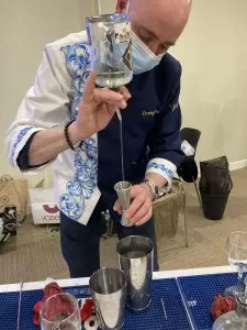Domingo Martín, barman de la Sastrería