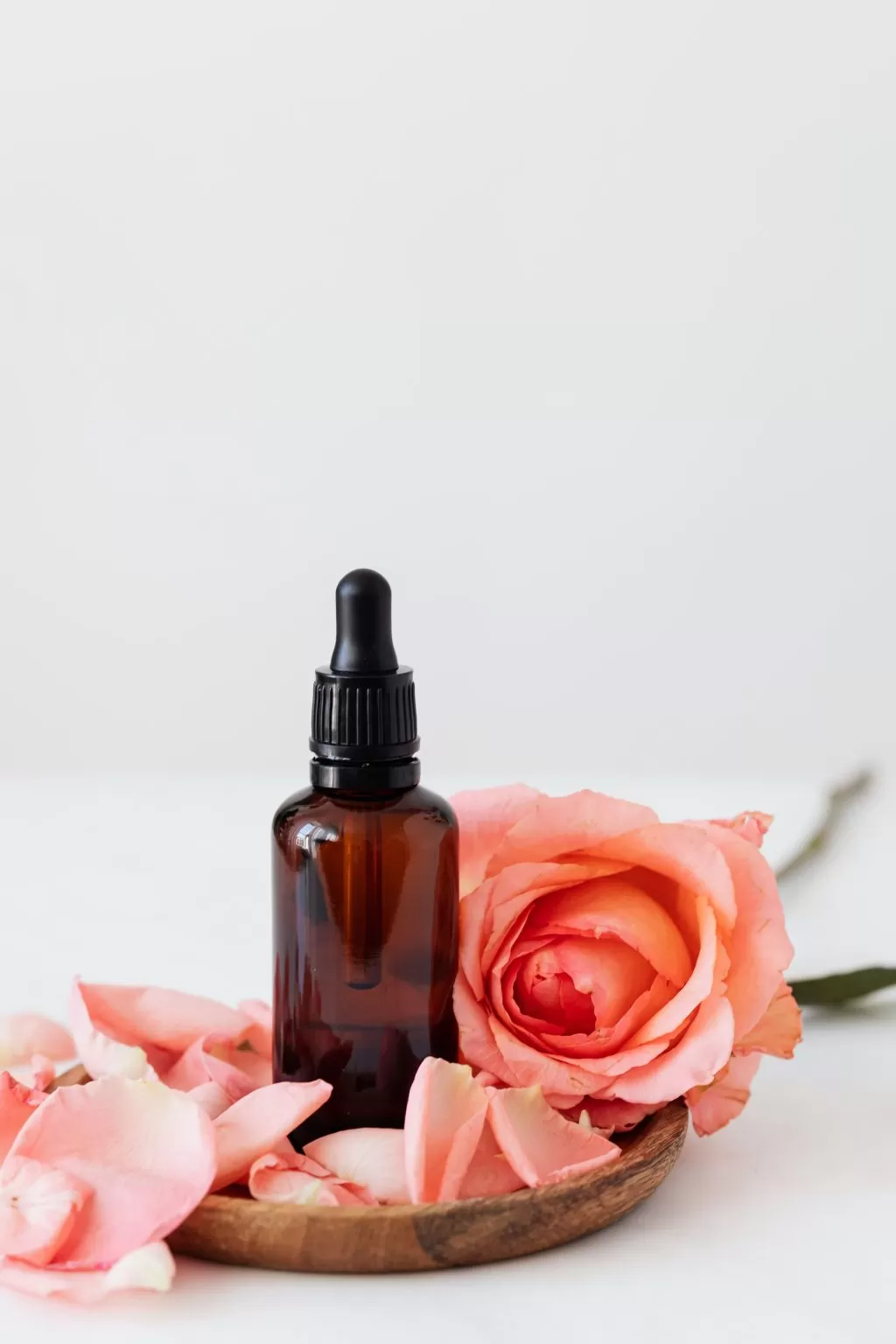 qué beneficios tiene la crema de rosa mosqueta